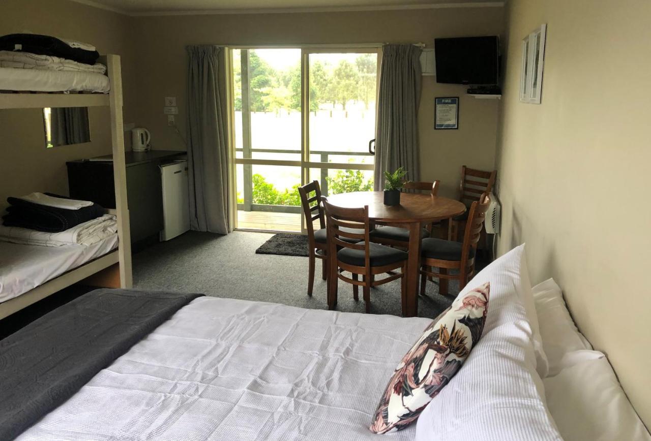 Ashburton Holiday Park ภายนอก รูปภาพ